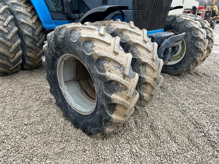 new-holland-8770-image-9