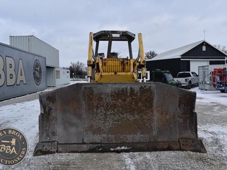 komatsu-d65ex-12-image-15