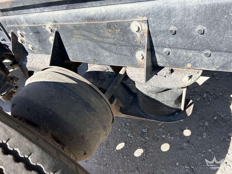 1995-ford-lt9000-image-27