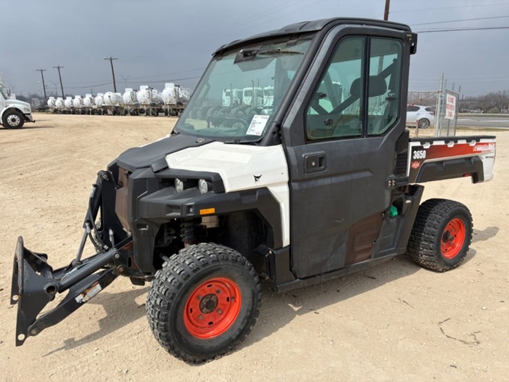 bobcat-3650-image-1