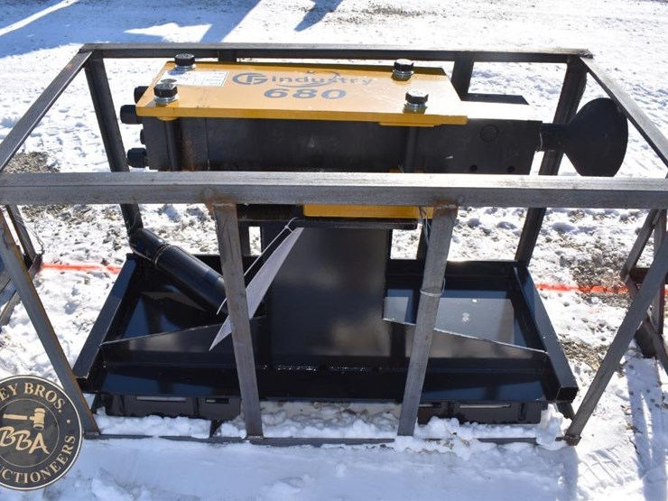 agt-industrial-post-pounder-attachment-41840-image-3