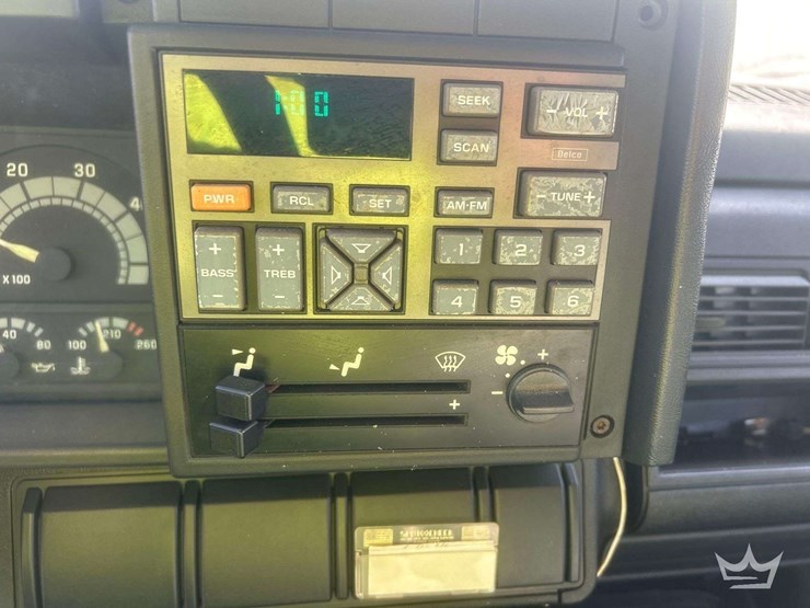 1994-chevrolet-c70-kodiak-18ft-box-truck-image-31