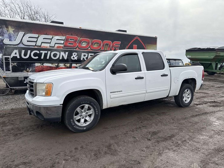 2011-gmc-sierra-1500-image-1