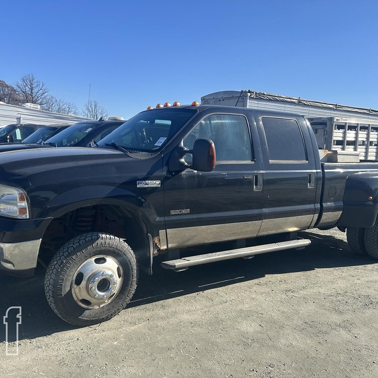 2006 FORD F350 SD LARIAT