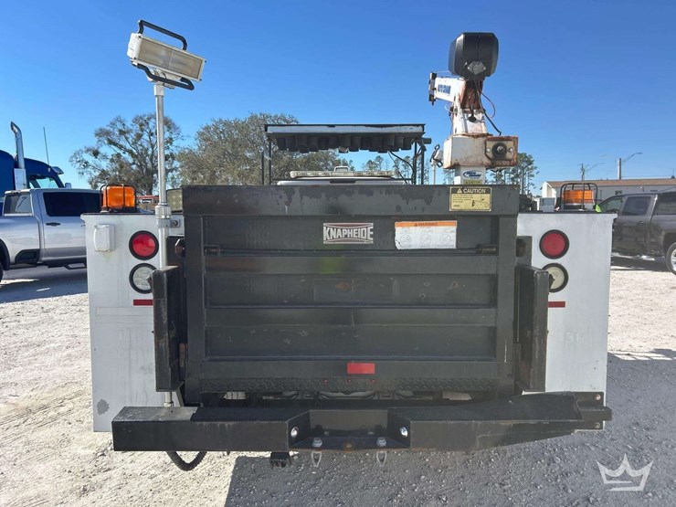 2015-ford-f350-image-38