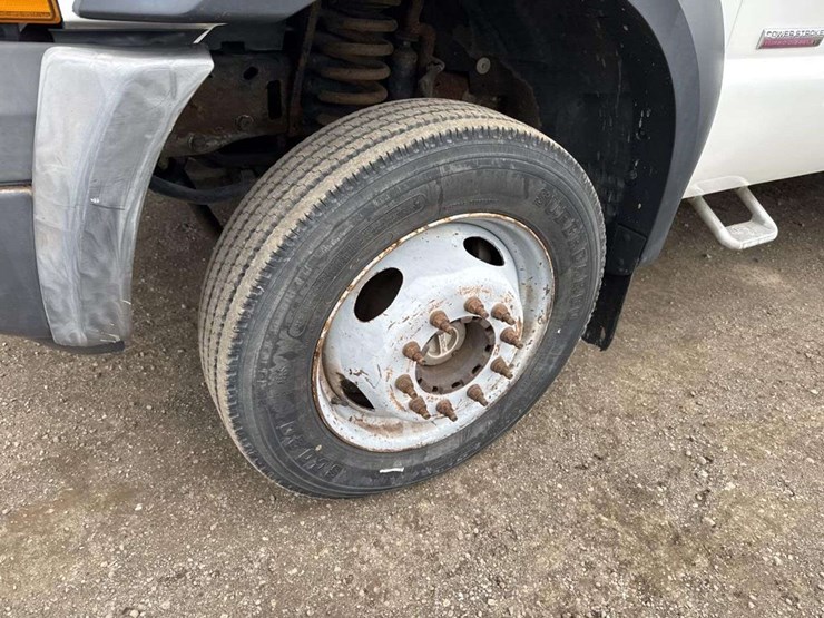 2007-ford-f550-image-8