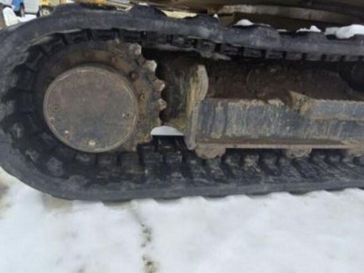 2017-kubota-kx080-4-image-13