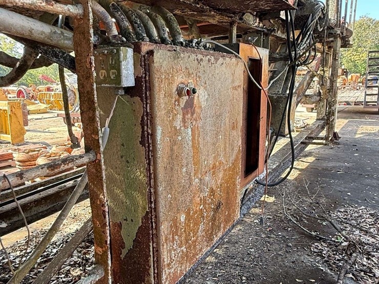 electric-belt-elevator-semi-trailer-image-17