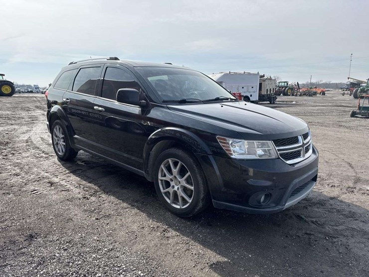 2013-dodge-journey-image-5