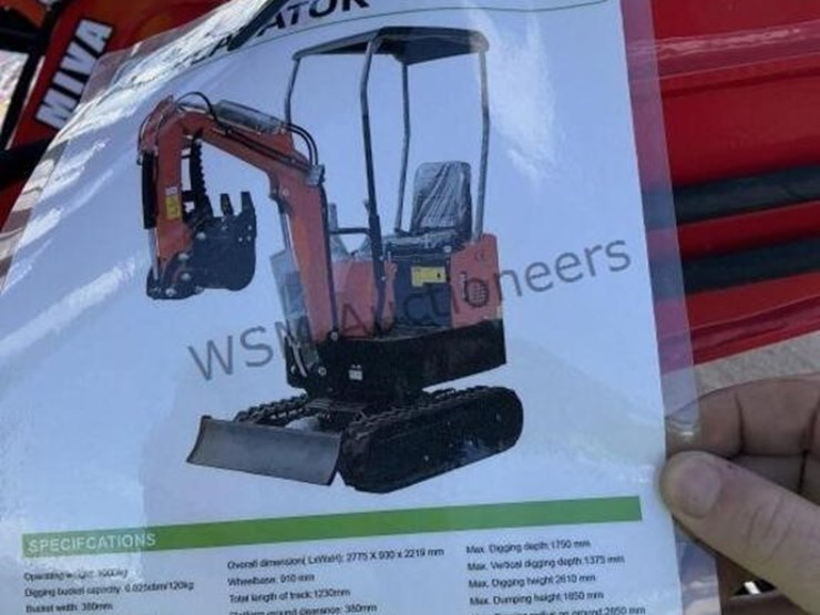 2025-miva-ba13-mini-excavator-image-6