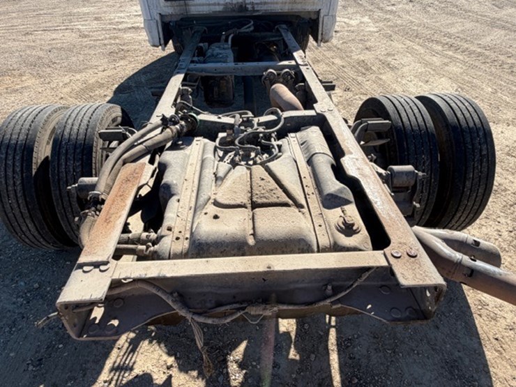 2018-ford-f550-image-9