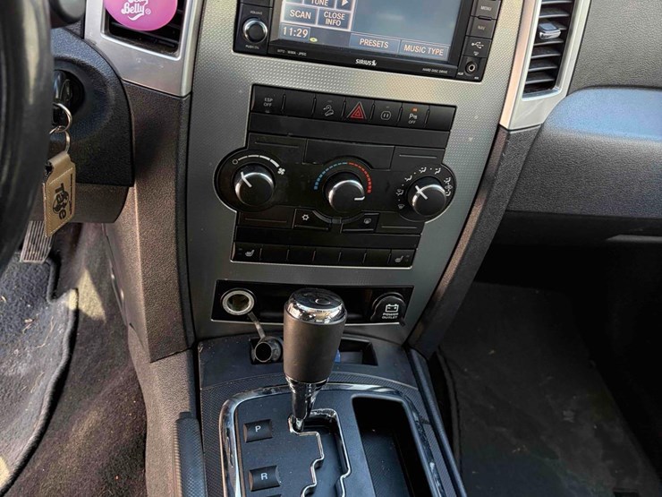 2008-jeep-grand-cherokee-laredo-image-13