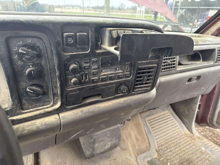 1994-dodge-ram-1500-image-23