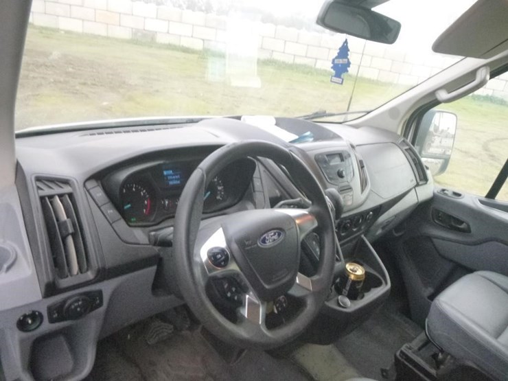 2018-ford-transit-image-11