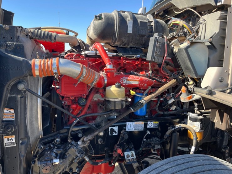 2013-kenworth-t800-image-9