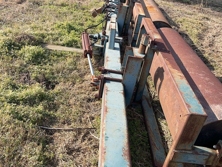 bell-8-row-folding-3pt-roller-image-3