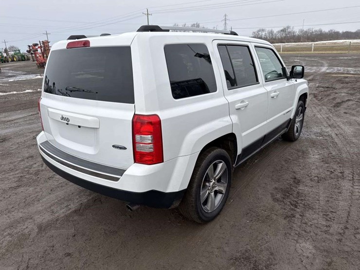 2016-jeep-patriot-image-3