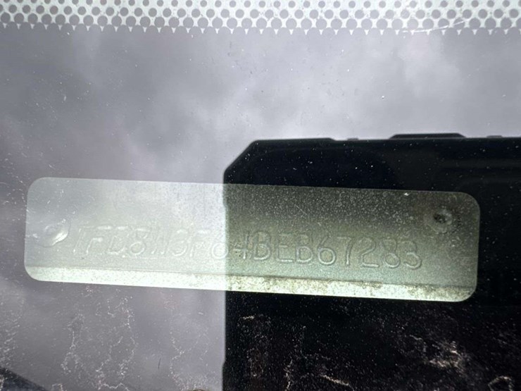 2011-ford-f350-image-31