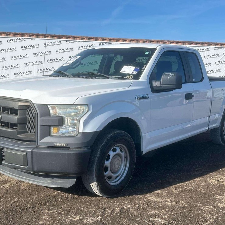 2016 Ford F-150 Ext. Cab Pickup Truck