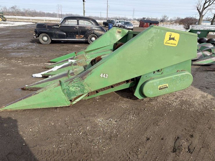 john-deere-443-image-2