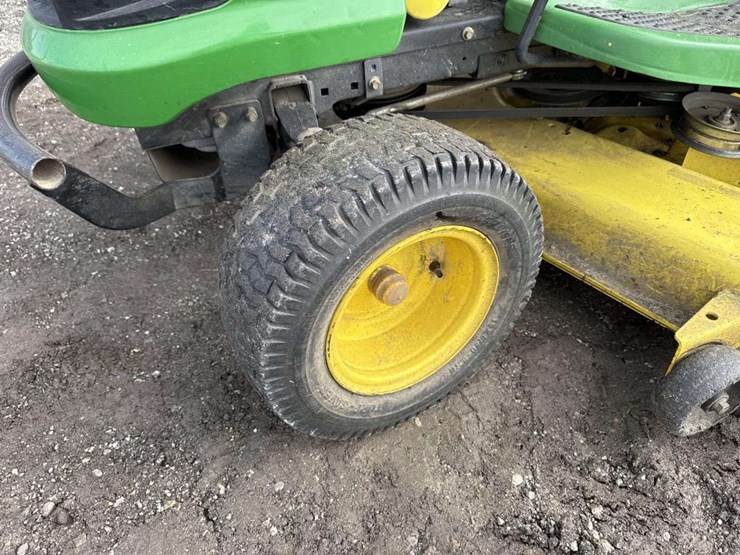 john-deere-190-image-7