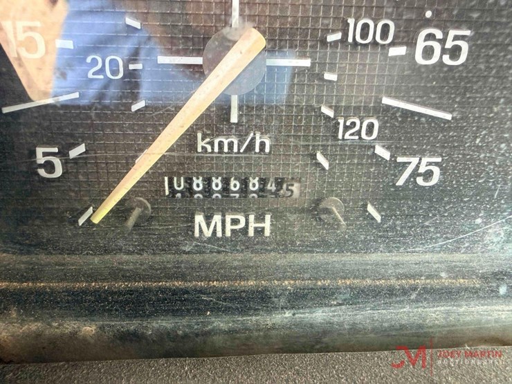 1995-ford-f-series-water-truck-image-23