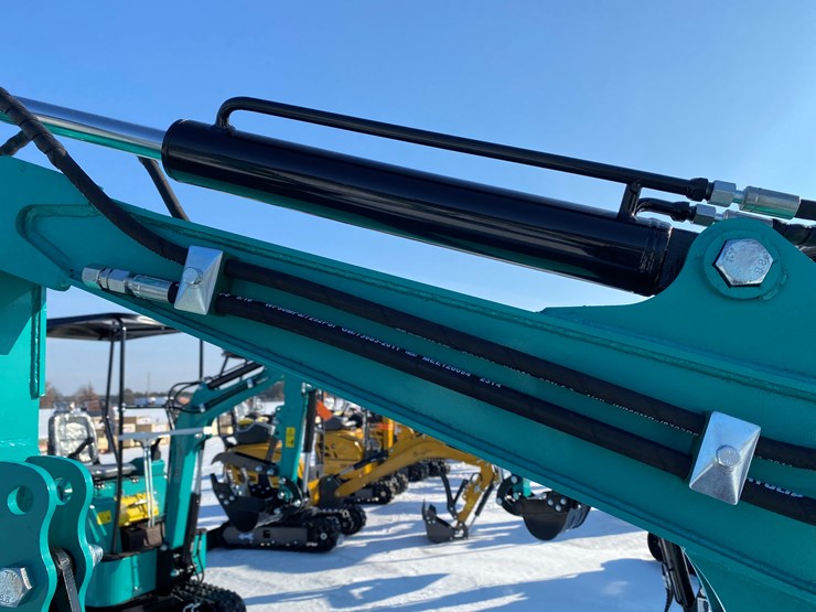 #5353-•-2026-unused-cfg-mini-excavator-image-11