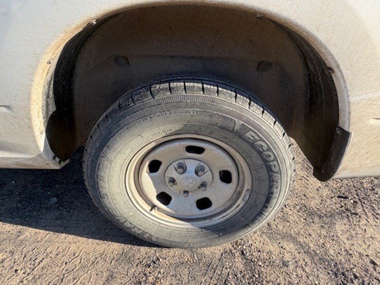 2019-ram-1500-classic-image-12