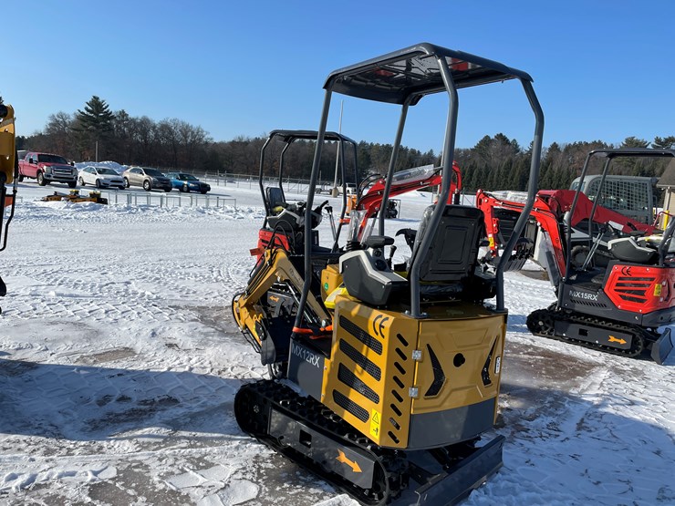 #5377-•-mx12rx-mini-excavator-image-6