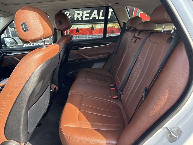 2016-bmw-x5-image-18