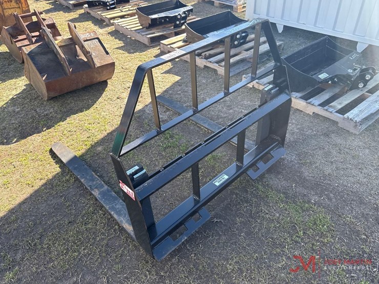 48"-forks-skid-steer-attachment-image-3