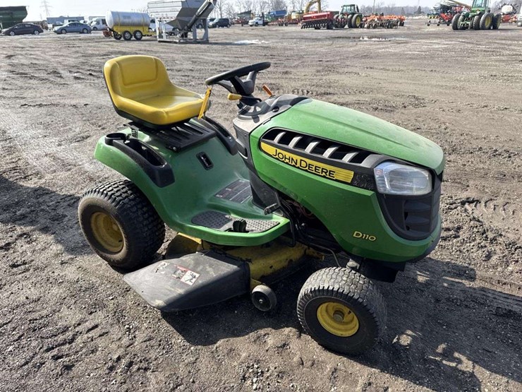 john-deere-d110-image-5