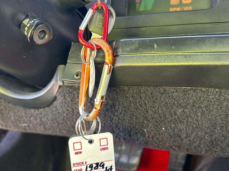 1989-corvette-convertible-image-26