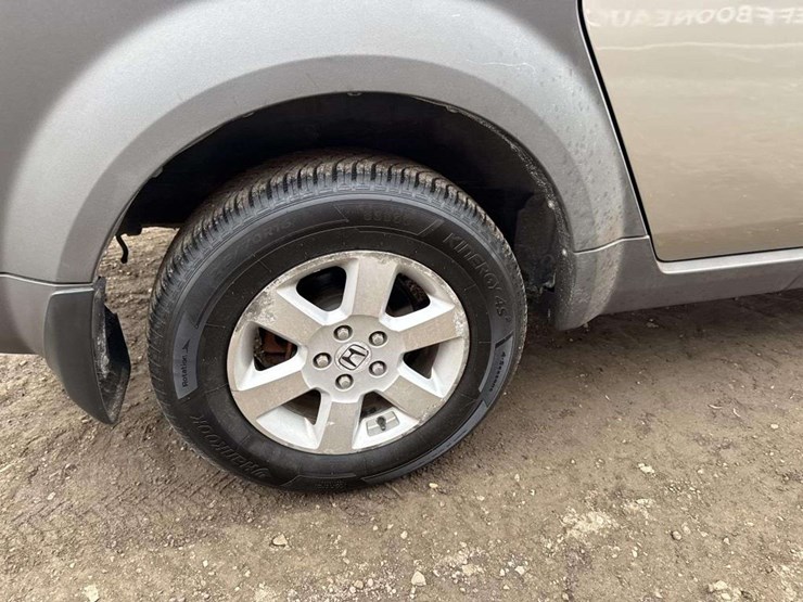 2004-honda-element-image-10