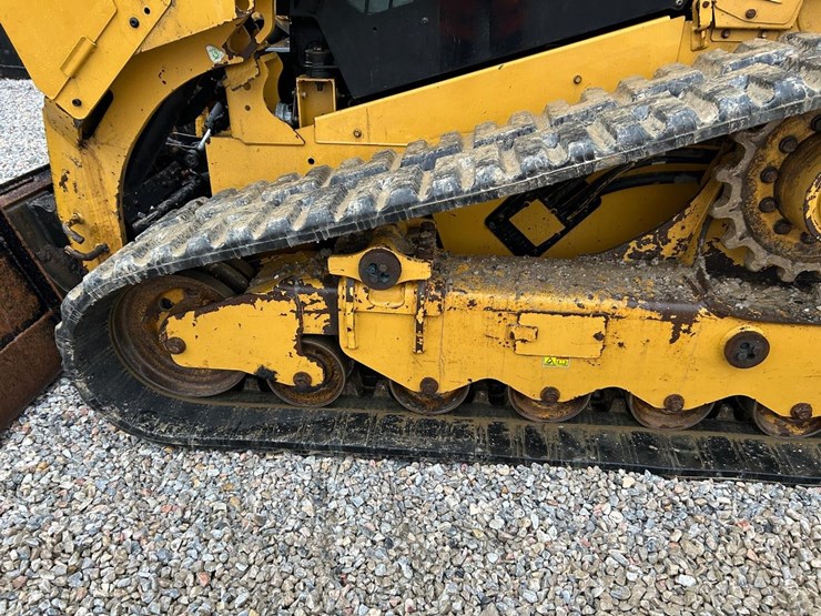 2020-caterpillar-299d3-xe-image-18