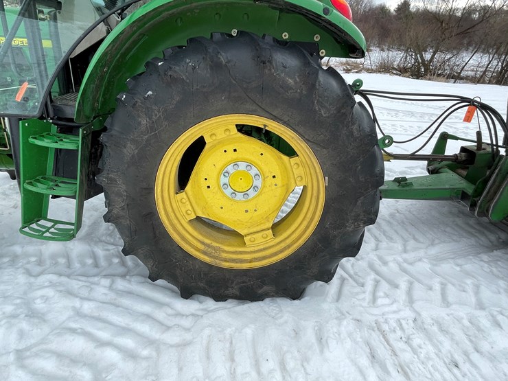 2007-john-deere-6403-image-55