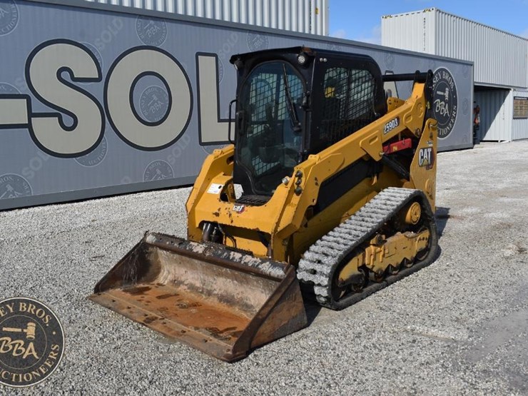 2020-caterpillar-259d3-image-3