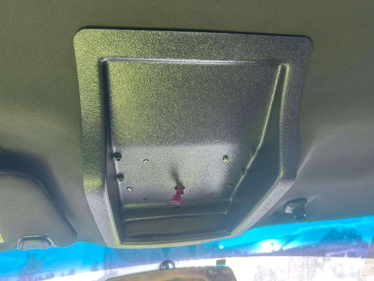 2015-ford-explorer-image-19