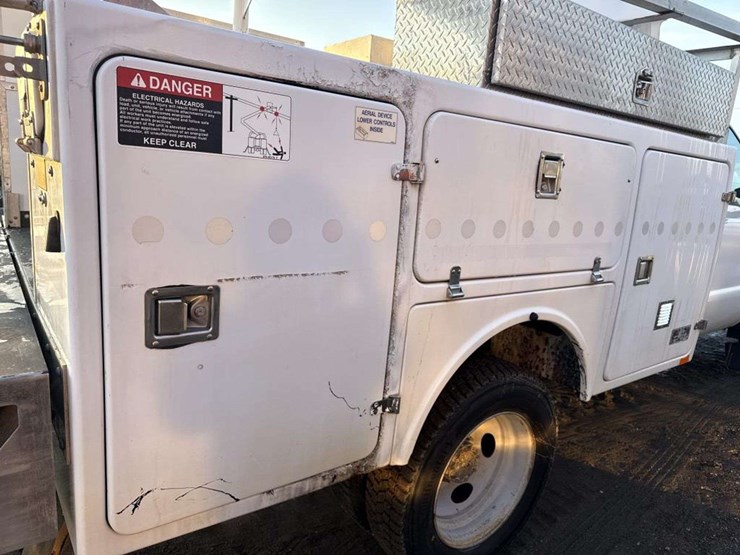 2012-ford-f450-image-21