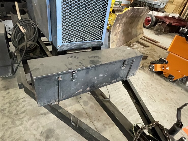 #7571-•-miller-electric-trailer-mount-welder-image-17