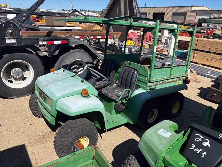 john-deere-gator-image-1