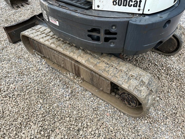 bobcat-e26-image-16