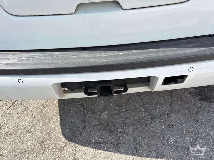 2019-chevrolet-tahoe-image-11