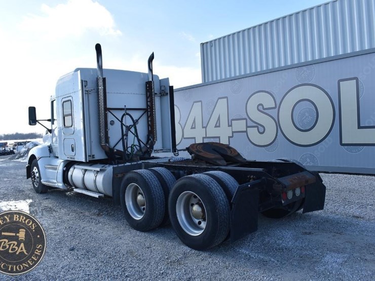 2012-kenworth-t660-image-6