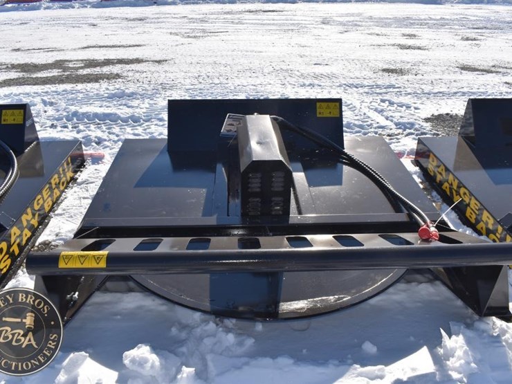 shredder/mower-agt-industrial-brush-cutter-attachment-41836-image-1