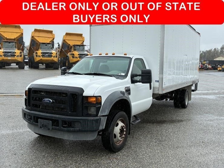 2010-ford-f550-image-1
