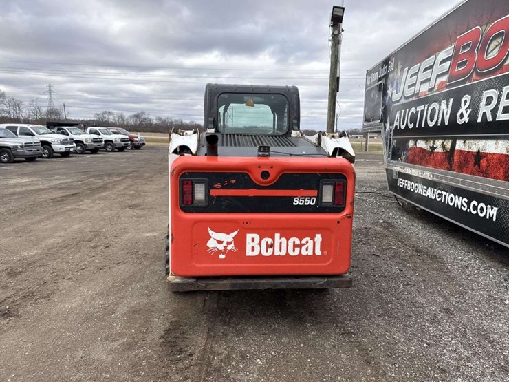 2019-bobcat-s550-image-3