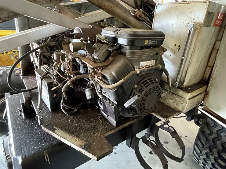 #7569-•-simon-lift-image-22