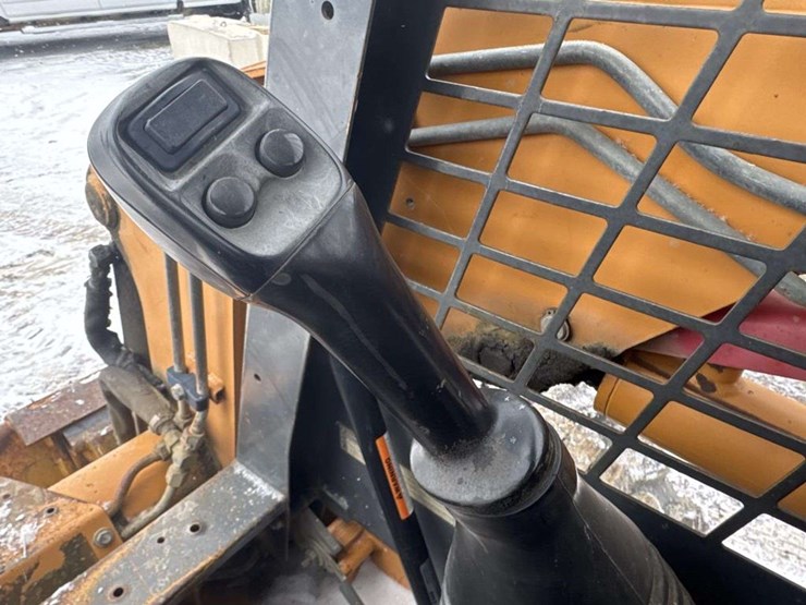 1999-case-70-xt-image-18