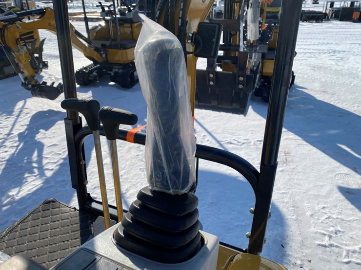 #5360-•-2026-unused-cfg-mini-excavator-image-26